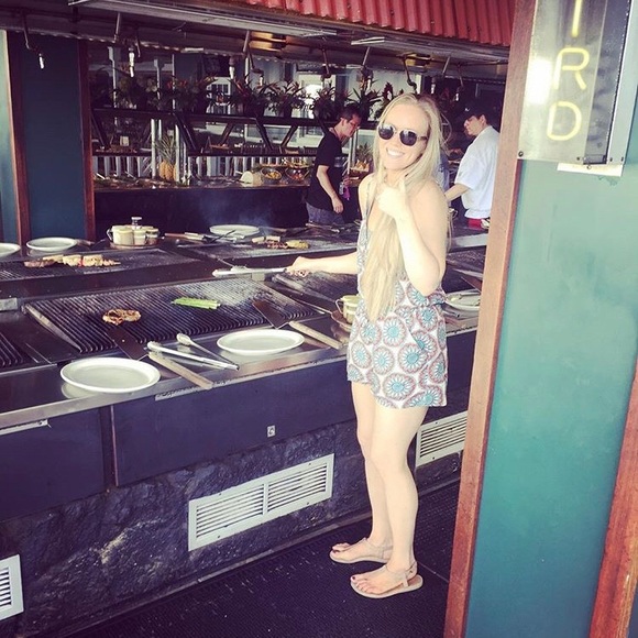 Banana Republic Romper - Picture 4 of 5